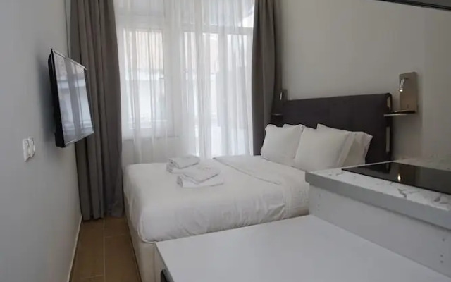 Tip Top Suites