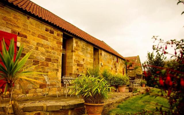 Spangle Cottage, Borrowby Farm Cottages