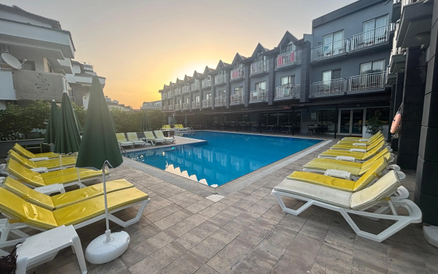 Grand Nar Hotel