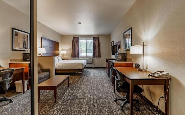 Comfort Suites At Royal Ridges Ripon