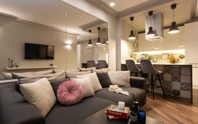 Life Apartments on Krasnogorsky Boulevard, 14