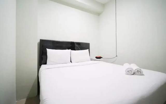 Best Location And Comfy 2Br At Bale Hinggil Apartment