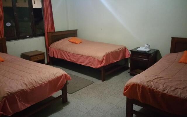 Hostal Montufar