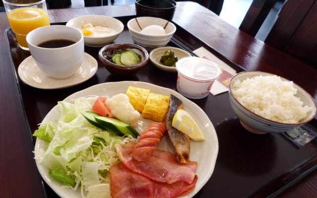 Hotel Peace Island Naha