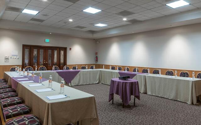 Holiday Inn Express Chihuahua by IHG