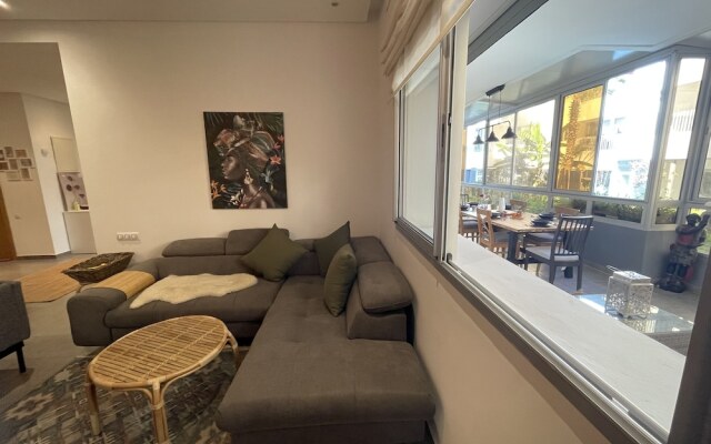 Au Cœur Des Sables - Harhoura