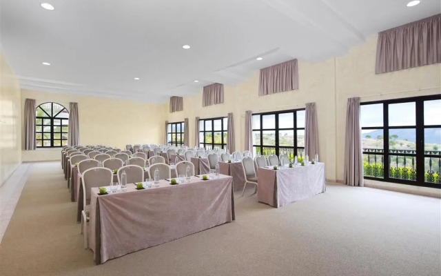 The Level at Melia Villaitana