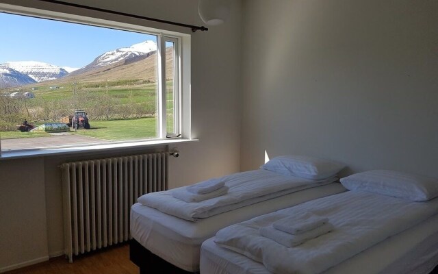 Húsabakki Guesthouse