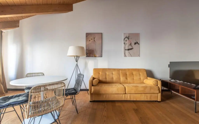 Penthouse 1BR - Cannes Center - Marche Forville - 5 min Palais, Croisette & Plages - Apartment in Cannes - Photo 3