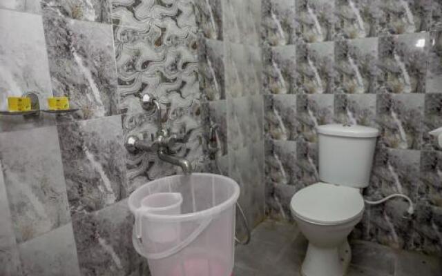 FabHotel ANS Cyber Castle HiTech City
