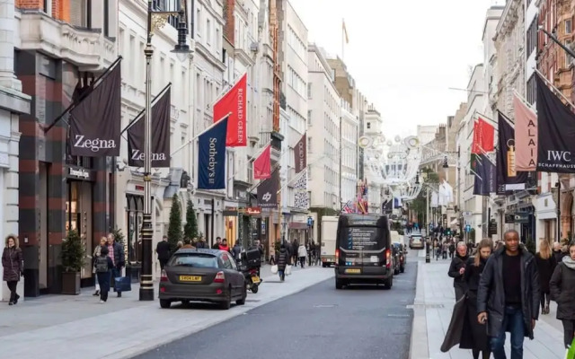 The Mayfair Muse - by Out of Office Lifestyle