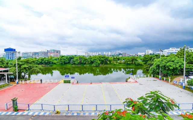 Fabhotel Prime The Water View Residency