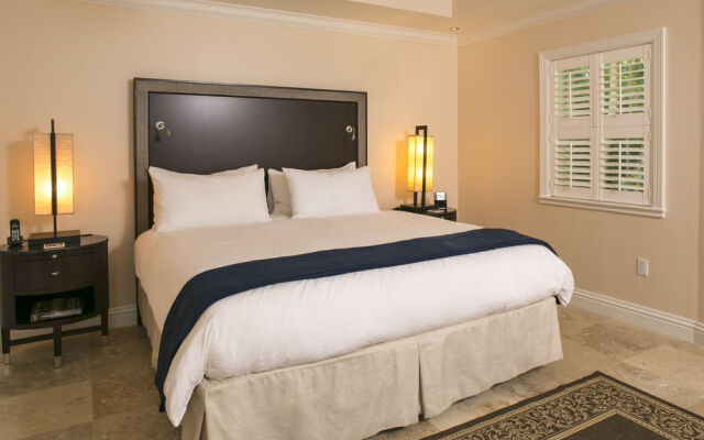 Grande Bay Resort