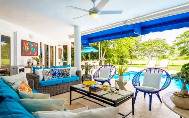 Unlimited Luxury Laureanne's Villa