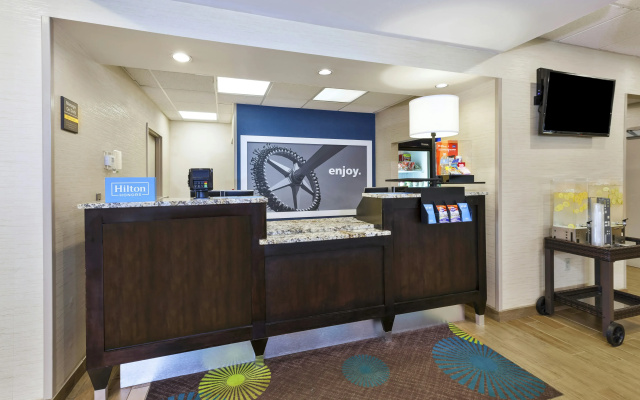 Hampton Inn Clinton