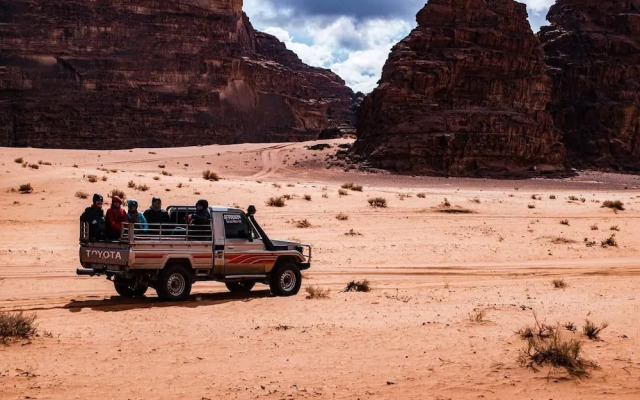 Petra town check-Inn