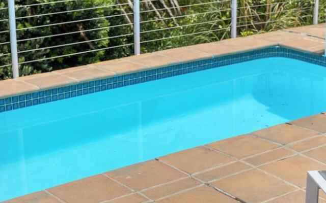 Rontree Reflections - Camps Bay