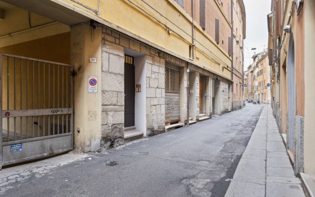 Duplex Luxurious Apt in the heart of Bologna