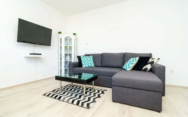 Apartment AB Batala