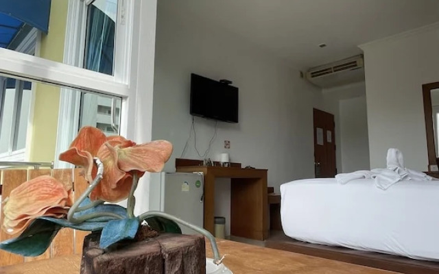 Sukcheewa Residence Phuket