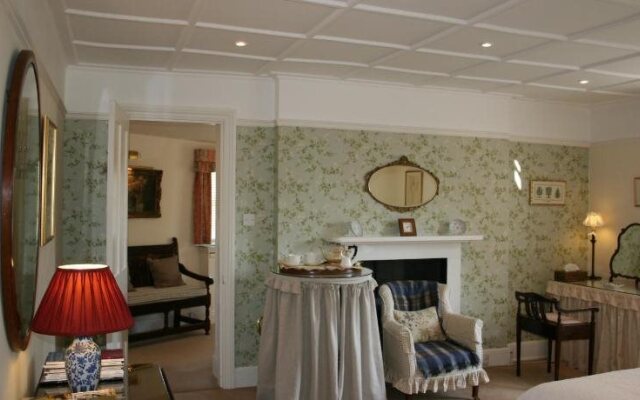 Bed & Breakfast at Ocklynge Manor