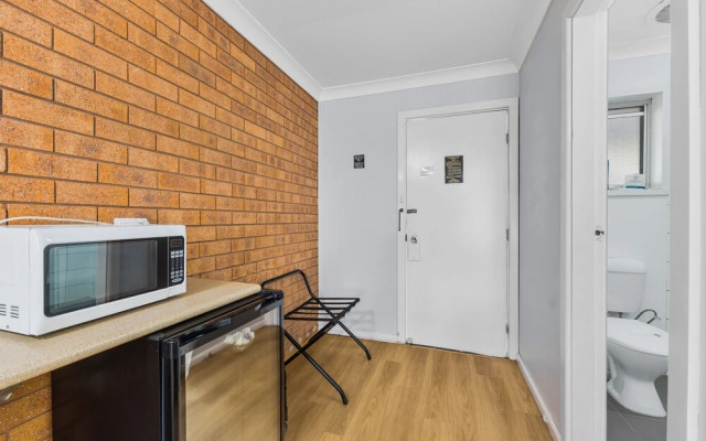 Castlereagh Motor Inn