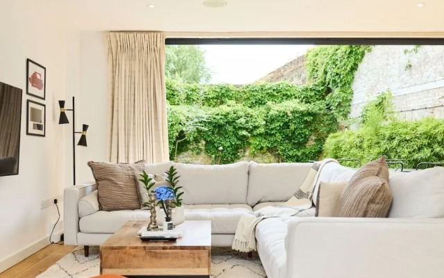 The Putney Wonder - Dazzling 3bdr Flat With Garden