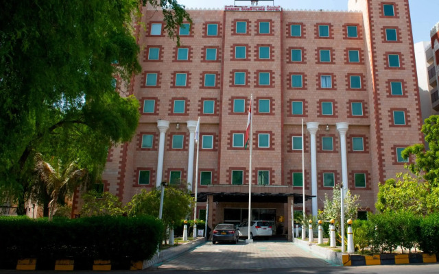 Ramee Guestline Hotel Qurum