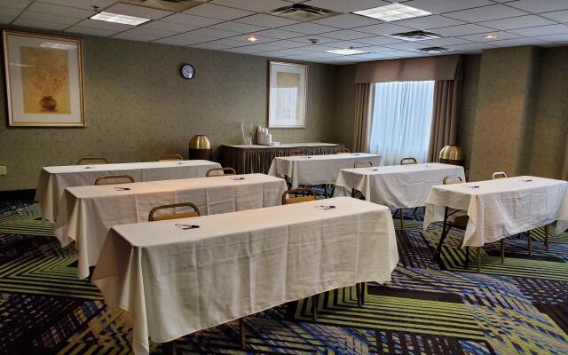 Holiday Inn Express & Suites Gahanna/Columbus Airport, an IHG Hotel