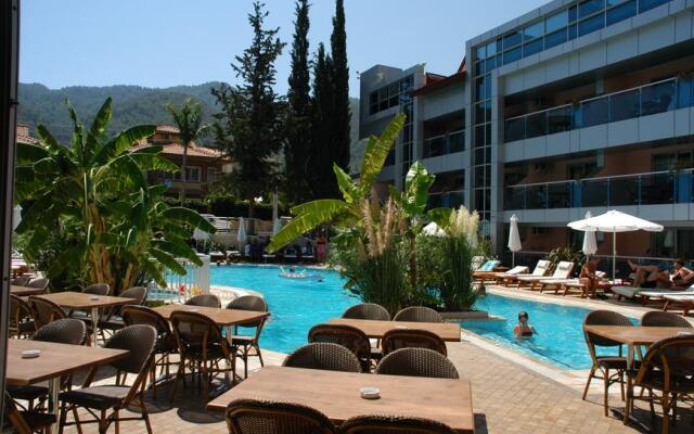 Faber Apartments