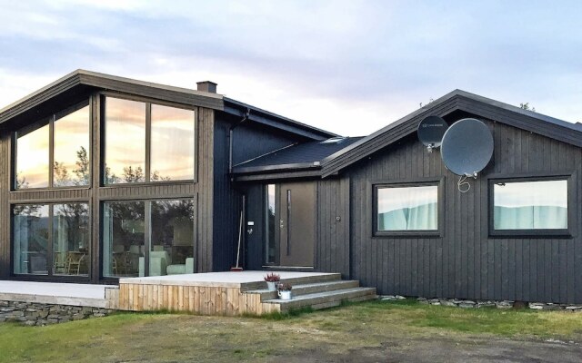 4 Star Holiday Home in Kvalsund