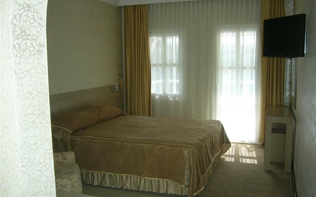 Отель Club Hotel Arinna