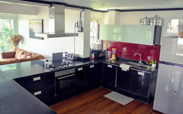 Luxurious 5-bedroom Pool Villa in Heart of Patong, Phuket