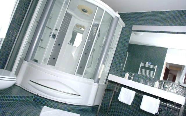 Hotel Creina
