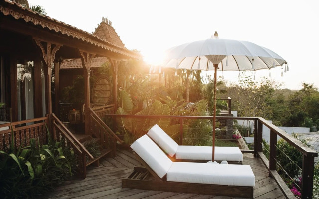 White Tortoise Eco Villa's