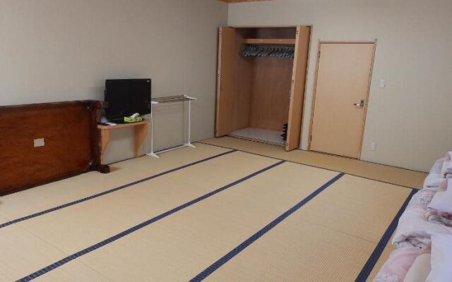 Nikko Suginamiki Youth Hostel