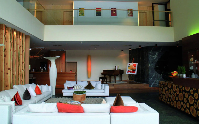 Spa Hotel Zedern Klang