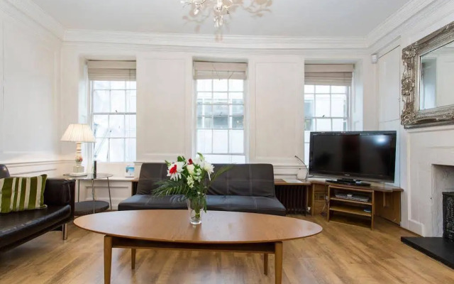London Dream House - Historic Soho House