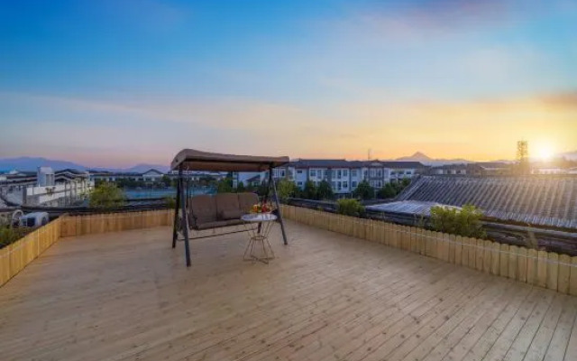 Dream·Dream dust·Spring breeze and Panoramic View of the Ancient City of Yi