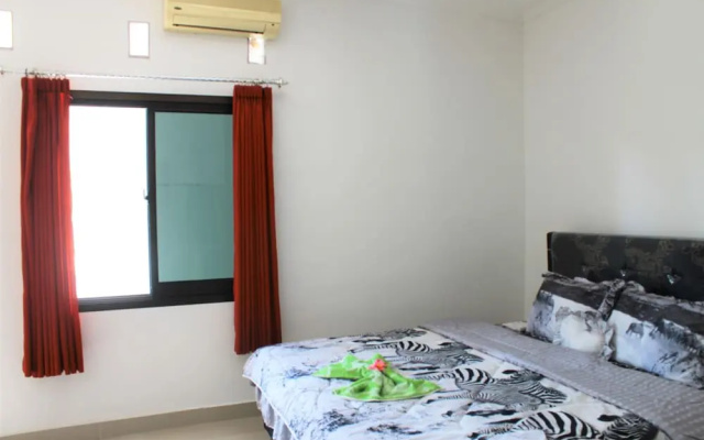 Yuliana Homestay – Guest Rooms – Denpasar