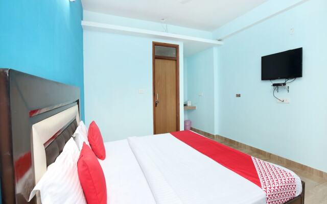 OYO 12485 Home Cosy Stay Aanji