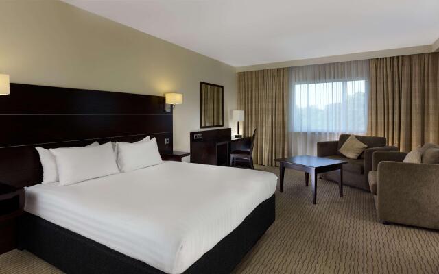 DoubleTree by Hilton London Heathrow Airport