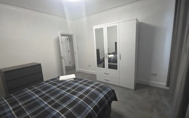 Justin Superb Luxury Stay