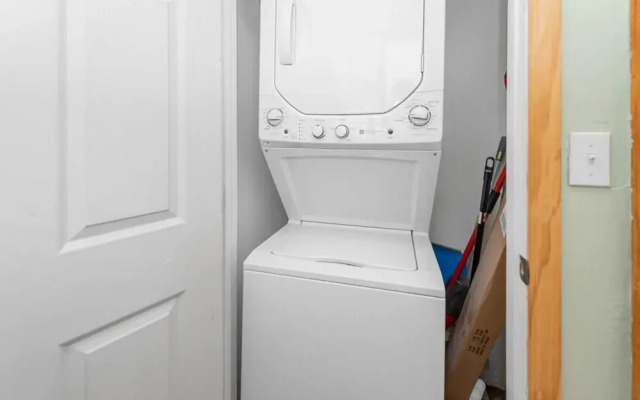 069 - Lazy Bear Lair