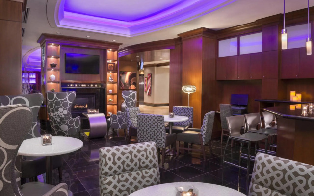 Residence Inn by Marriott Toronto Downtown / Entertainment District