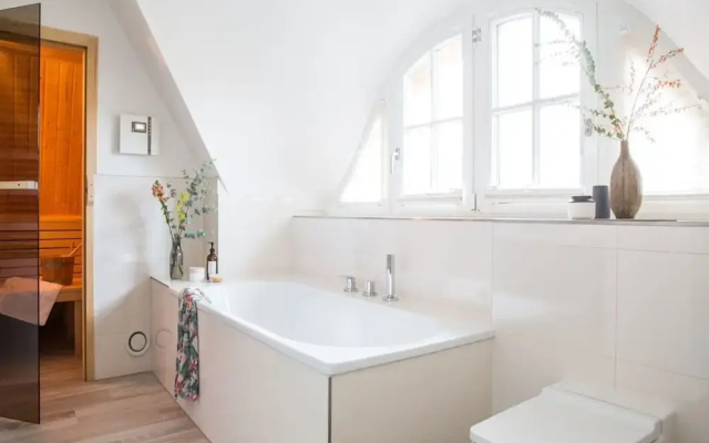 Reetdachhaus in Bodstedt mit Sauna am Bodden