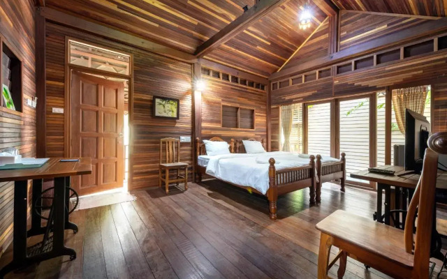 Mac Garden Resort