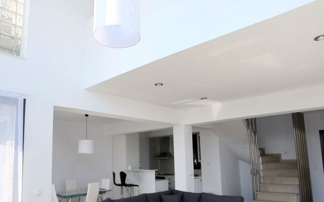 Sunny Sani Luxury Villas