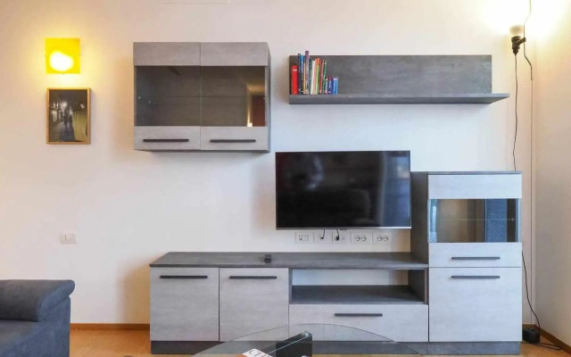 UCA14 Luxury large apartment with private terrace in Citylife