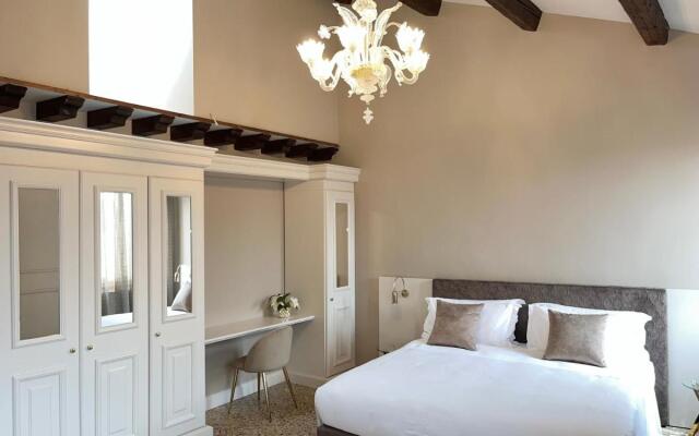 San Vio Palace Luxury Apartments